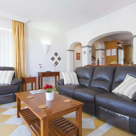 Casa Del Loro Villa