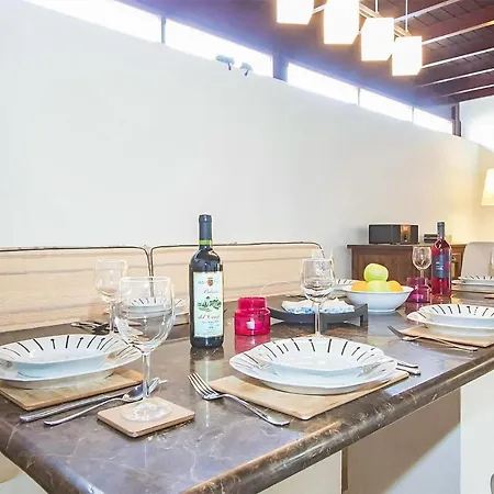 Casa Del Loro Villa Playa Blanca